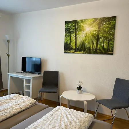 Lage 2 Zimmerwohnung Mit Balkon Und Bester Aussicht In Og 2 Links * Rostock